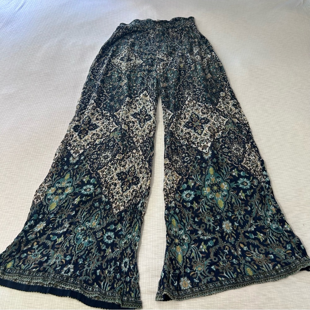 Urban Outfitters Ecote Wide Leg Floral Pants Boho Mixed Print Medium